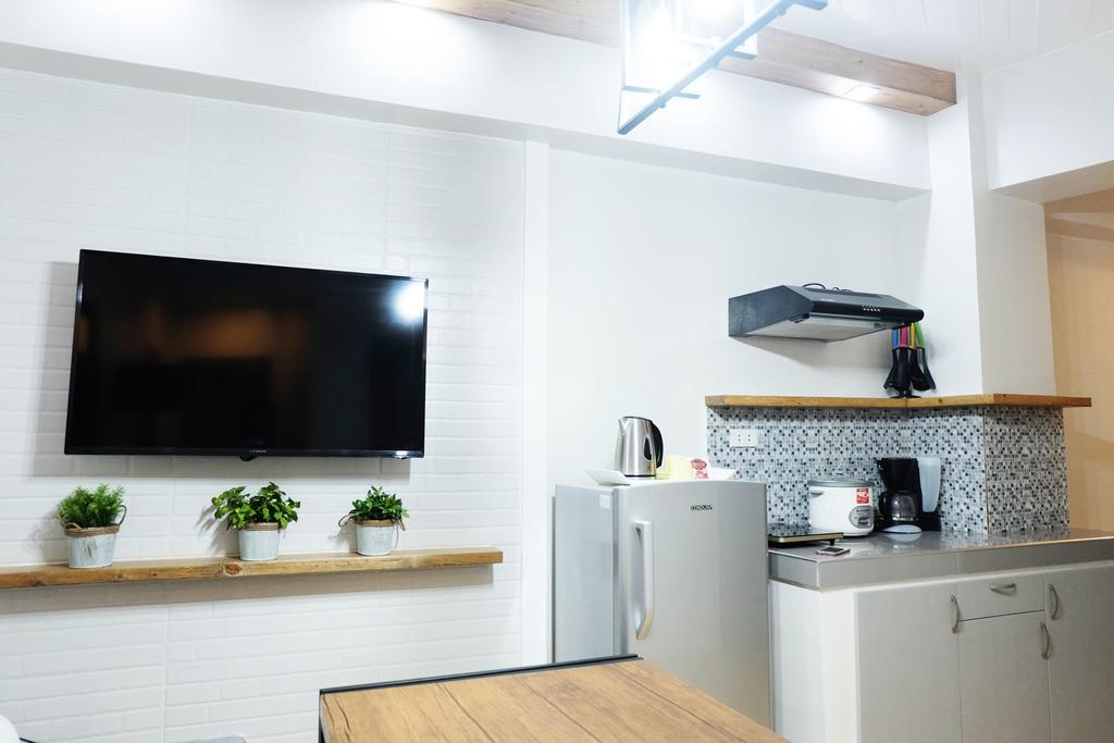 Apartament Vybe Travellers Pad Baguio City Zewnętrze zdjęcie